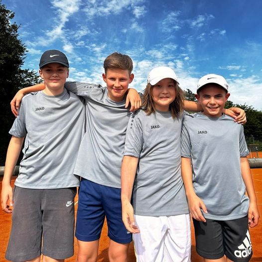 Tennis U15 gewinnt gegen Dörfleins
