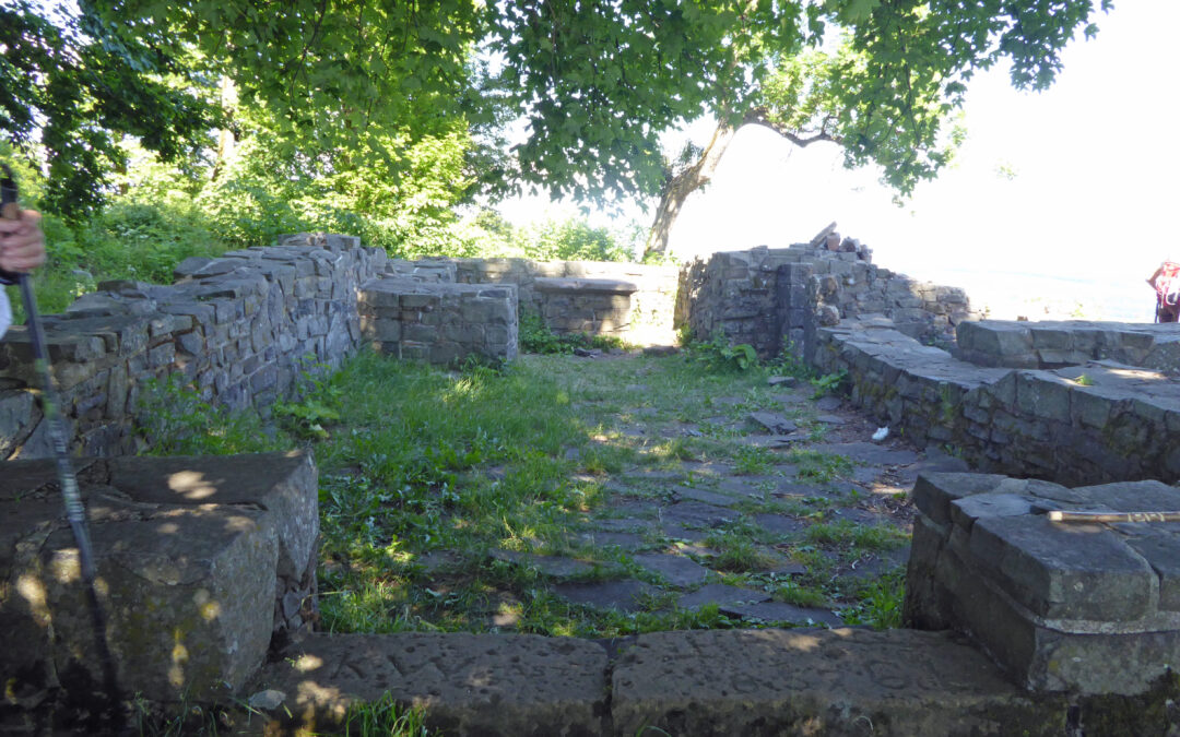 Tour 18)  Der Kleine Gleichberg